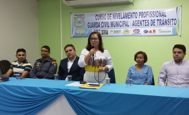 ducilene-belezinha-prb-curso-agentes-seguranca-chapadinha-foto-ascom-02-09-15