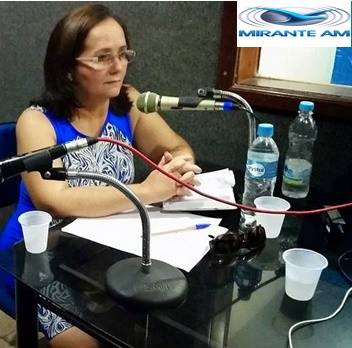 Ducilene Belezinha garante reajuste do piso salarial dos professores