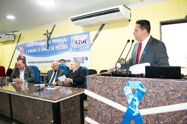Edesio Fernandes promove palestra sobre a prevenção do câncer de próstata