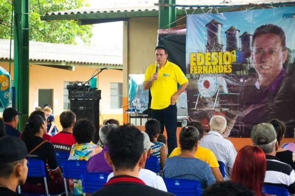 Ação social leva serviços a centenas de pessoas em bairro de Porto Velho (RO)