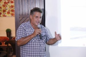 Eduardo Lopes abona filiação de empresário de Campos