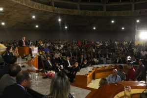 Eduardo Lopes é homenageado em Volta Redonda 
