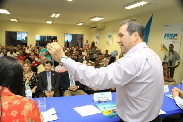 Eduardo Lopes e Marcelo Crivella reúnem pré-candidatos no Rio de Janeiro