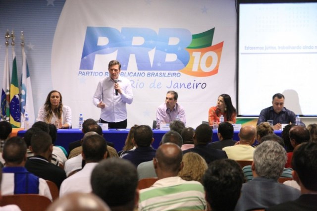 Eduardo Lopes e Marcelo Crivella reúnem pré-candidatos no Rio de Janeiro