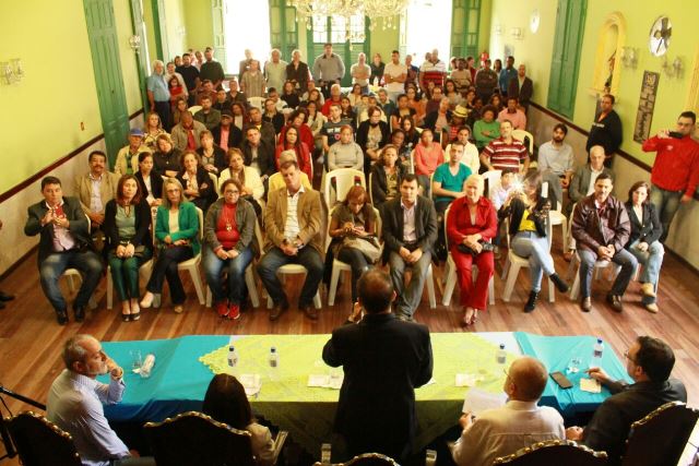 eduardo-lopes-prb-encontro-nova-friburgo-foto-ascom-08-07-15-02