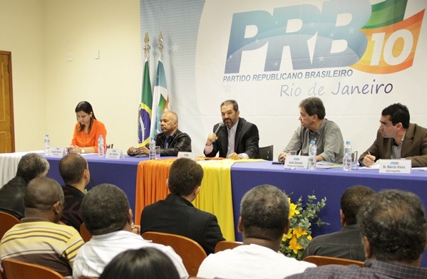 eduardo-lopes-prb-encontro-presidentes-diretorios-municipais-rj-foto-ascom-29-06-15-02