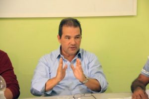 Eduardo Lopes inicia agenda política semanal em Volta Redonda