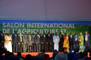 Eduardo Lopes realiza ação humanitária na Costa do Marfim