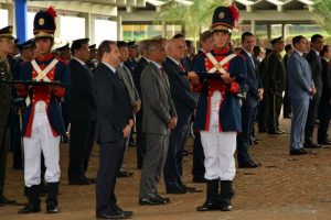 Eduardo Lopes recebe Medalha Mérito Tamandaré