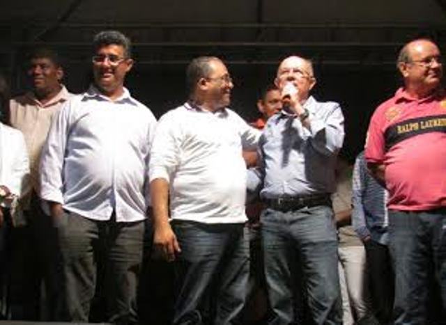 eli-ribeiro-prb-feira-de-santana-inauguracoes-foto-ascom-17-07-2015