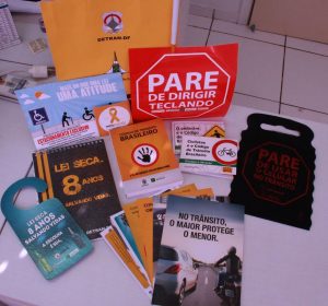 em-parceria-com-o-detrandf-frb-promove-palestra-de-conscientizacao-no-transito-foto-carlos-gonzaga-26-05-17-03