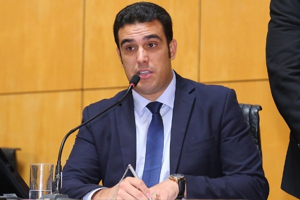 Erick Musso sugere inovação no portal da Assembleia para melhorar acesso dos cidadãos
