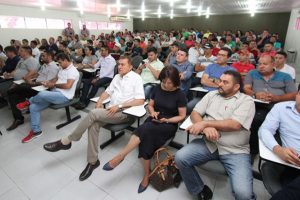 Euler Barbosa se reúne com prefeitos e gestores do esporte da região do Vale do Jaguaribe