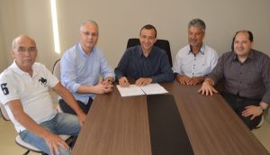 ex-deputado-rosso-novo-integrante-prb-4-4-16-02