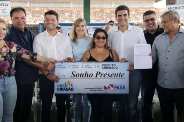 Fábio Freitas prestigia entrega de benefícios à famílias paraenses