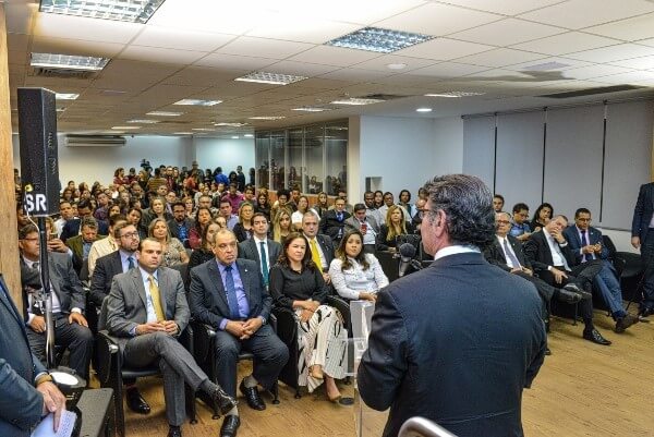 Ministro Luiz Fux inaugura curso de Direito Constitucional da Faculdade Republicana