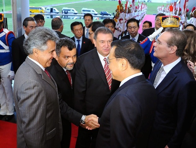 fausto-pinato-prb-cleber-verde-prb-recebe-primeiro-ministro-da-china-no-camara-foto-douglas-gomes-20-05-15