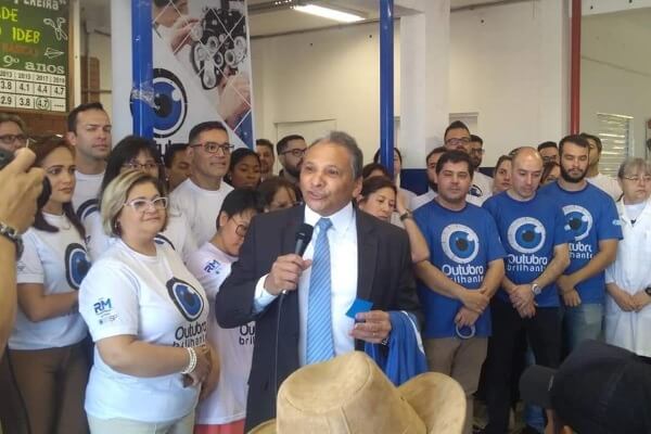 Campanha Outubro Brilhante realiza 251 exames de vista em Campinas