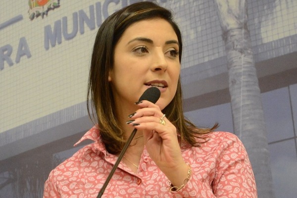 Projeto obriga hospitais a informem à polícia casos de maus tratos às pessoas