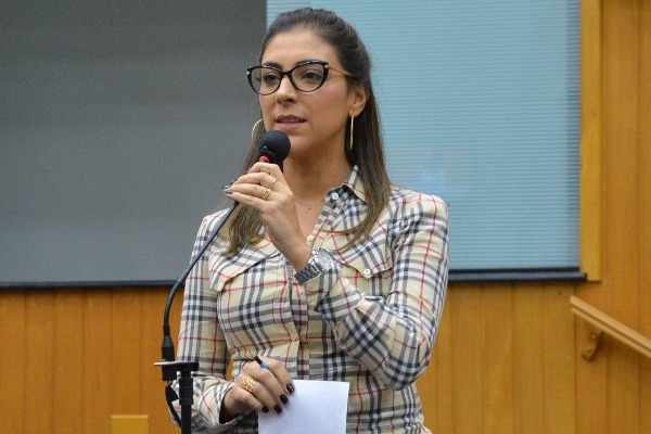 Projeto de Flávia Carvalho incentiva o aleitamento materno em São José dos Campos