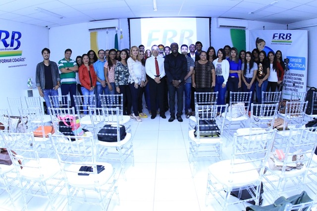 frb-aula-inaugural-curso-ingles-foto2-carlos-gonzaga-24-07-15