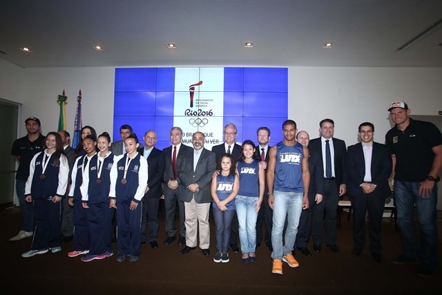 george-hilton-prb-evento-tocha-olimpica-vitoria-foto2-roberto-castro-14-09-15