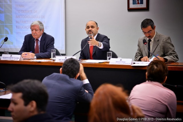 george-hilton-prb-formacao-de-professores-foto-douglas-gomes-03.12.2013