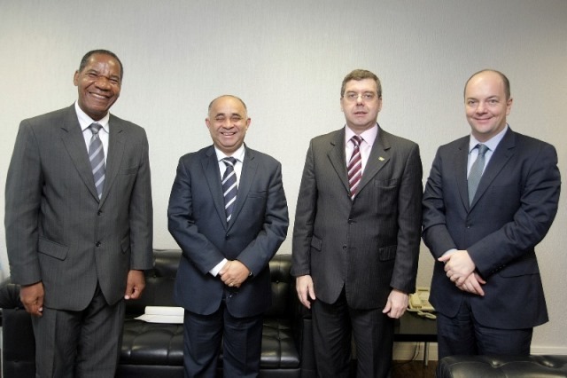 george-hilton-prb-gt-interministerial-combate-racismo-foto-ivo-lima-ascomMe-04-11-15-02