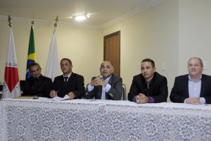 George Hilton recebe título de cidadão honorário de Grão Mogol