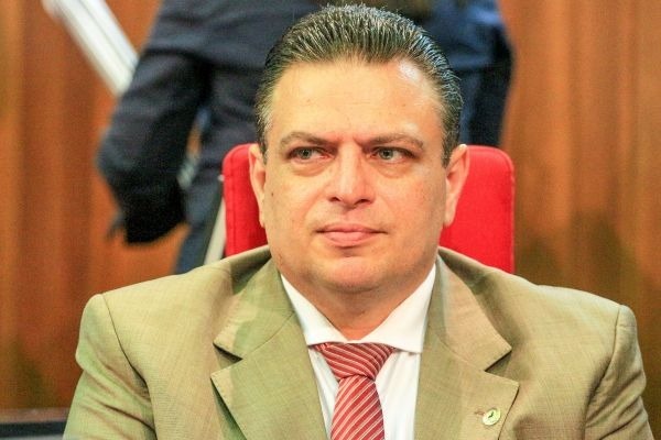 Gessivaldo Isaías defende meia-entrada para profissionais em educação no Piauí