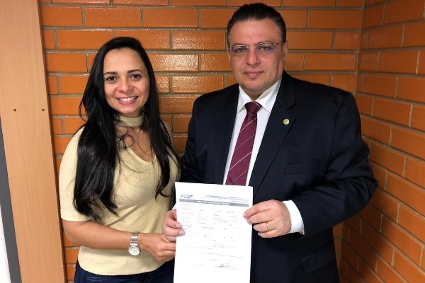 PRB Piauí recebe a filiação da empresária Diana Carvalho