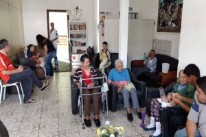 gilberto-gomes-vereador-prb-parobe-rs-visita-asilos-foto-ascom-17-04-2017-02