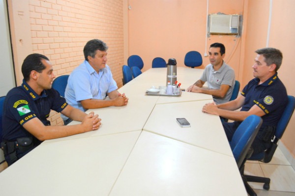 Gilberto Gomes trabalha pela implantação da guarda municipal em Parobé (RS)