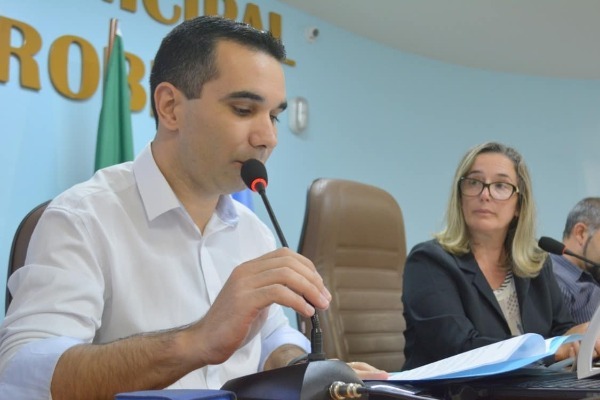 Projeto proíbe o corte de energia e água no fim de semana e feriado em Parobé