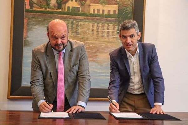 Comec e UFPR assinam acordo para o desenvolvimento sustentável de Curitiba