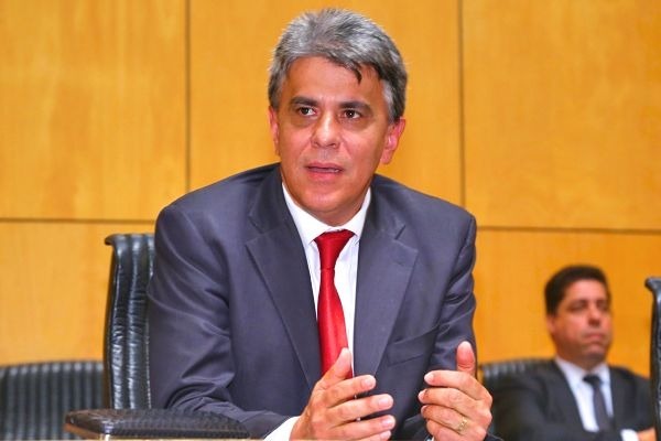 Hudson Leal propõe que organizações sociais prestem contas à sociedade e ao TCE