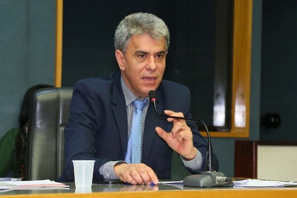 Hudson Leal pede construção de ponte em Santa Leopoldina