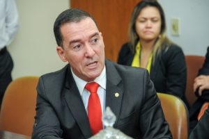 instalada-frente-parlamentar-em-apoio-jovem-vulneravel-foto-douglas-gomes-10-05-17-04