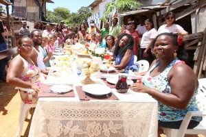 Em Salvador, Ireuda Silva visita comunidade de Mata Escura