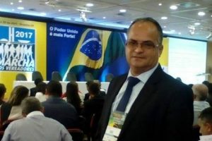 ivo-evangelista-vereador-prb-ilheus-participa-da-xv-marcha-dos-vereadores-em-brasilia-foto-ascom-28-04-2017