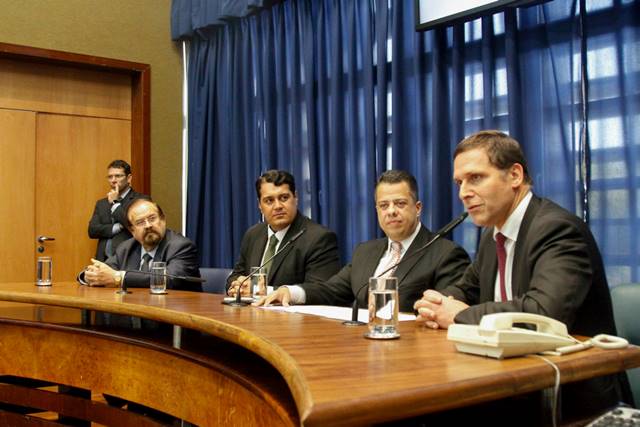 jean-madeira-prb-prestacao-de-contas-na-alesp-foto-ascom-18-09-15