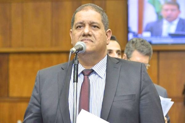 Deputado do PRB Goiás trabalha para combater crimes contra mulheres no estado