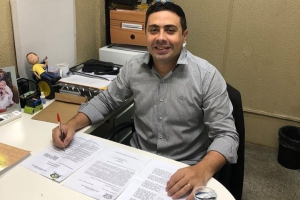 Projeto proíbe o uso de canudos plásticos em Maracanaú (CE)