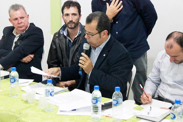 jeronimo-alves-prb-promove-debate-seguranca-publica-em-florianopolis-foto-ascom-12-11-15