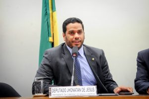 Jhonatan de Jesus garante recurso para reforma de hospital em São João da Baliza