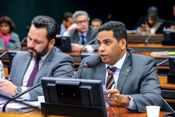 Jhonatan de Jesus garante recursos para Hospital Geral de Roraima