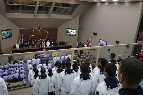 Marinha do Brasil é homenageda no Amazonas