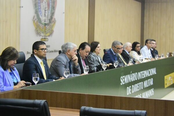 João Luiz representa a Assembleia do Amazonas em seminário internacional