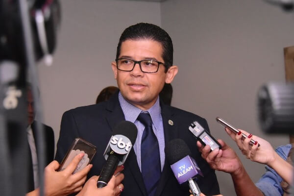 Assembleia aprova projeto que cria Selo Empresa Humanitária