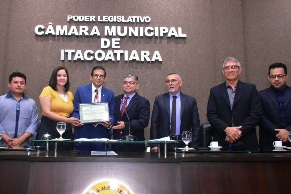 João Luiz é homenageado com Título de Cidadão Itacoatiarense